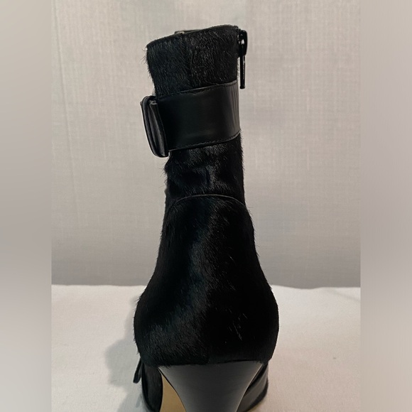 Manolo Blahnik Toapa Studded Mixed Media Ankle Boot Black 8.5B US Dyed Calf Hair - Picture 8 of 16